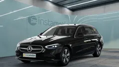 Schwarz Gebraucht 2024 Mercedes 180 Limousine | 35.540 € (Guter Preis)