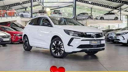 Gebraucht Opel Grandland X Elegance 224 PS (164 kW) 2023 Weiß SUV