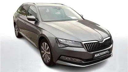 Gebraucht Skoda Superb Style 150 PS (110 kW) 2022 Grau Kombi