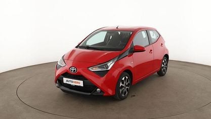 Brugt Toyota Aygo Connect Style 72 HK (52 kW) 2018 Rød Hatchback