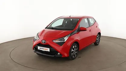Gebraucht Toyota Aygo Connect Style 72 PS (52 kW) 2018 Rot Kleinwagen