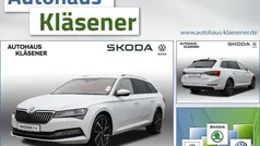 Moonweiß perleffekt (metallic) Gebraucht 2023 Skoda Superb Kombi | 37.870 € (Fairer Preis)