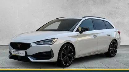 Weiß Gebraucht 2022 Cupra Leon VZ Kombi | 31.890 € (Fairer Preis)
