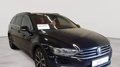 Deep black perleffekt Gebraucht 2023 VW Passat Business Kombi | 24.290 € (Fairer Preis)