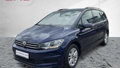 Atlantik blue metallic (blau) Gebraucht 2020 VW Touran Comfortline Van / Kleinbus | 22.900 € (Guter Preis)
