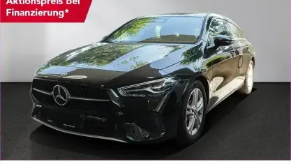 Gebraucht Mercedes CLA180 Shooting Brake 136 PS (100 kW) 2024 Schwarz Kombi