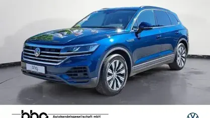 Gebraucht VW Touareg Basis 286 PS (210 kW) 2018 Blau SUV
