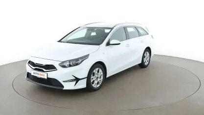 Gebraucht Kia Ceed Vision 2022 Weiß Kleinwagen