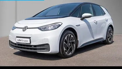 Gletscherweiß metallic Gebraucht 2021 VW ID.3 Pure Kleinwagen | 17.760 € (Fairer Preis)
