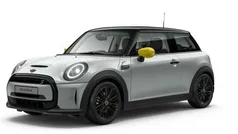 White silver metallic Gebraucht 2022 Mini Cooper SE Classic Kleinwagen | 19.360 € (Fairer Preis)