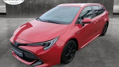 Rot Gebraucht 2022 Toyota Corolla Team Kombi | 22.990 € (Fairer Preis)
