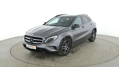 Gebraucht Mercedes GLA200 Urban 156 PS (114 kW) 2016 Grau SUV