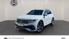 Weiß Gebraucht 2022 VW Tiguan R-line SUV | 29.980 € (Fairer Preis)