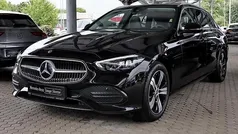 Metalliclack obsidianschwarz Gebraucht 2024 Mercedes C200 Avantgarde Kombi | 38.490 € (Fairer Preis)