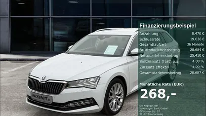 Weiss Gebraucht 2022 Skoda Superb Style Kombi | 33.880 € (Superpreis)