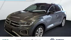 Gebraucht 2024 VW T-Roc Business SUV | 30.980 € (Fairer Preis)