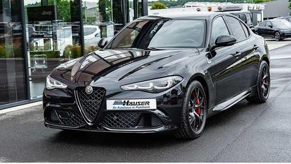 Nieuw Alfa Romeo Giulia Quadrifoglio 519 PK (381 kW) 2025 Zwart Sedan