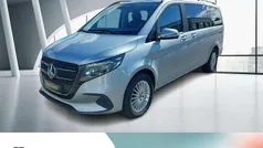 Hightechsilber metallic Gebraucht 2025 Mercedes V250 Style Van / Kleinbus | 69.950 € (Superpreis)