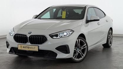 Używany BMW 220 Advantage 190 KM (139 kW) 2021 Biały Coupe
