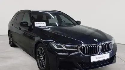 Gebraucht BMW 530 Sport Line 286 PS (210 kW) 2022 M carbonschwarz metallic Kombi