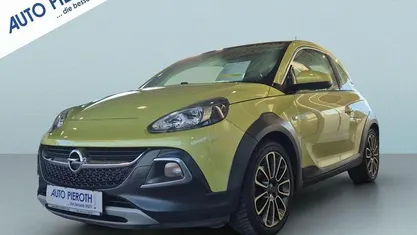 Gebraucht Opel Adam Rocks 69 PS (50 kW) 2016 Grün Kleinwagen