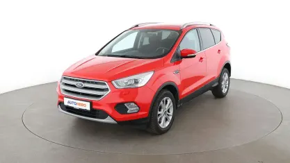 Gebraucht Ford Kuga Trend 150 PS (110 kW) 2018 Rot SUV