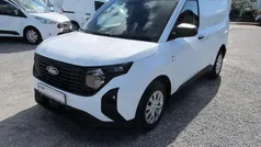 Frostweiß Gebraucht 2024 Ford Transit Trend Kleinwagen | 21.990 € (Guter Preis)