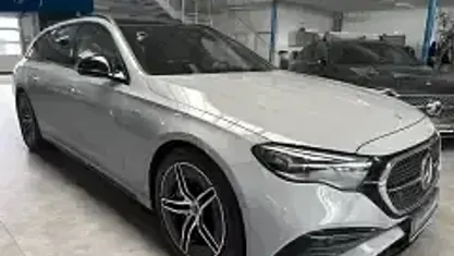 Gebraucht Mercedes E300 AMG Line Premium Plus 204 PS (150 kW) 2025 Grau Kombi