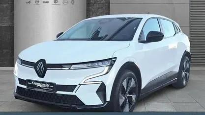 Weiß Gebraucht 2022 Renault Megane E-Tech Equilibre Limousine | 20.979 € (Fairer Preis)