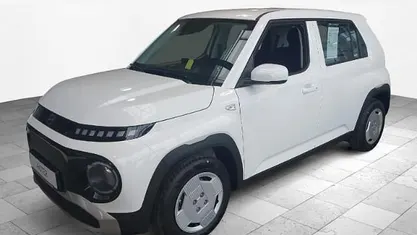 Neu Hyundai Inster Select 85 kW (116 PS) 2026 Weiss Kleinwagen
