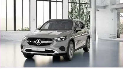 Second-hand Mercedes GLC300 Avantgarde 269 CP (197 kW) 2024 Alb