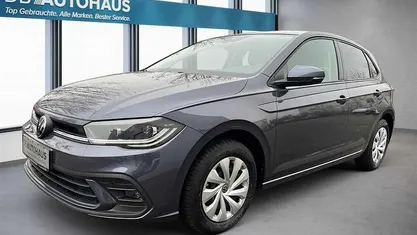 Grau Gebraucht 2024 VW Polo Life Kleinwagen | 19.850 € (Fairer Preis)