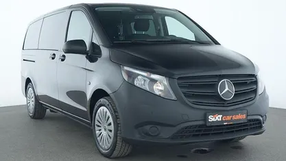 Gebraucht Mercedes Vito 163 PS (119 kW) 2024 Schwarz Van
