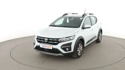 Gebraucht Dacia Sandero Comfort 91 PS (66 kW) 2021 Weiß Limousine