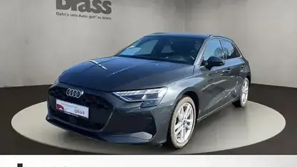 Gebraucht Audi A3 Ambiente 150 PS (110 kW) 2025 Manhattangrau metallic Limousine