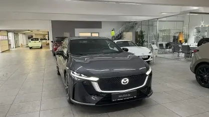 Usata Mazda 6e Takumi-Line 189 kW (258 CV) 2026 Grigio Berlina