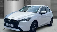 Arctic white Gebraucht 2024 Mazda 2 Center-Line Kleinwagen | 18.990 € (Fairer Preis)