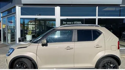 Usata Suzuki Ignis Comfort 83 CV (61 kW) 2023 Verde SUV