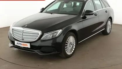 Usado Mercedes C250 Exclusive 211 CV (155 kW) 2015 Negro Familiar