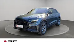 Grau Gebraucht 2022 Audi Q8 Ambiente SUV | 69.890 € (Teuer)