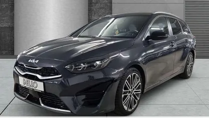(h8g) pentametal met. Gebraucht 2025 Kia Ceed Sportswagon GT-Line Kombi | 26.640 € (Fairer Preis)