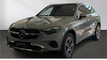 Gebraucht Mercedes GLC300 Avantgarde 269 PS (197 kW) 2024 Weiß