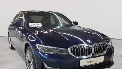 Gebraucht BMW 330 Luxury Line 184 PS (135 kW) 2021 Blau Limousine