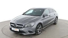 Grau Gebraucht 2015 Mercedes CLA200 Shooting Brake Urban Kombi | 16.930 € (Fairer Preis)