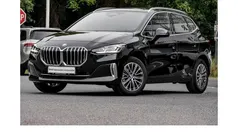 Schwarz Gebraucht 2023 BMW 218 Luxury Line Van / Kleinbus | 27.390 € (Fairer Preis)