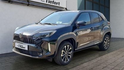 Ny Toyota Yaris Cross 131 HK (96 kW) 2025 Sort SUV