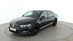 Schwarz Gebraucht 2016 VW Passat Highline Limousine | 18.360 € (Fairer Preis)