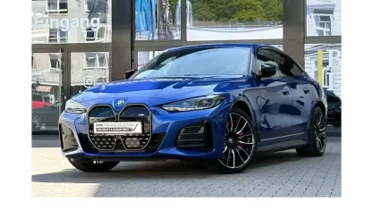 Używany BMW i4 M Sport 400 kW (544 KM) 2023 Niebieski Sedan/Limuzyna