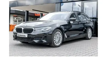 Używany BMW 530e Sport Line 291 KM (214 kW) 2024 Czarny Kombi