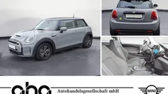 Grau Gebraucht 2022 Mini Cooper SE Essential Kleinwagen | 16.860 € (Fairer Preis)
